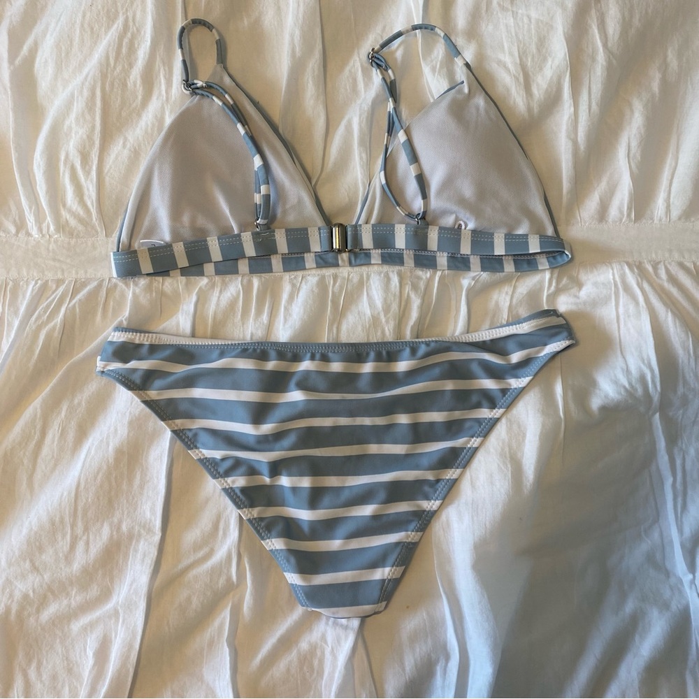 Triangle Striped Bikini Set - Picture 4 of 4